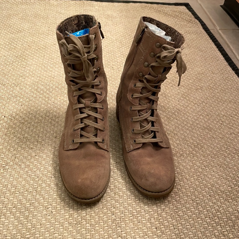 Timberland boots, tan suede waterproof